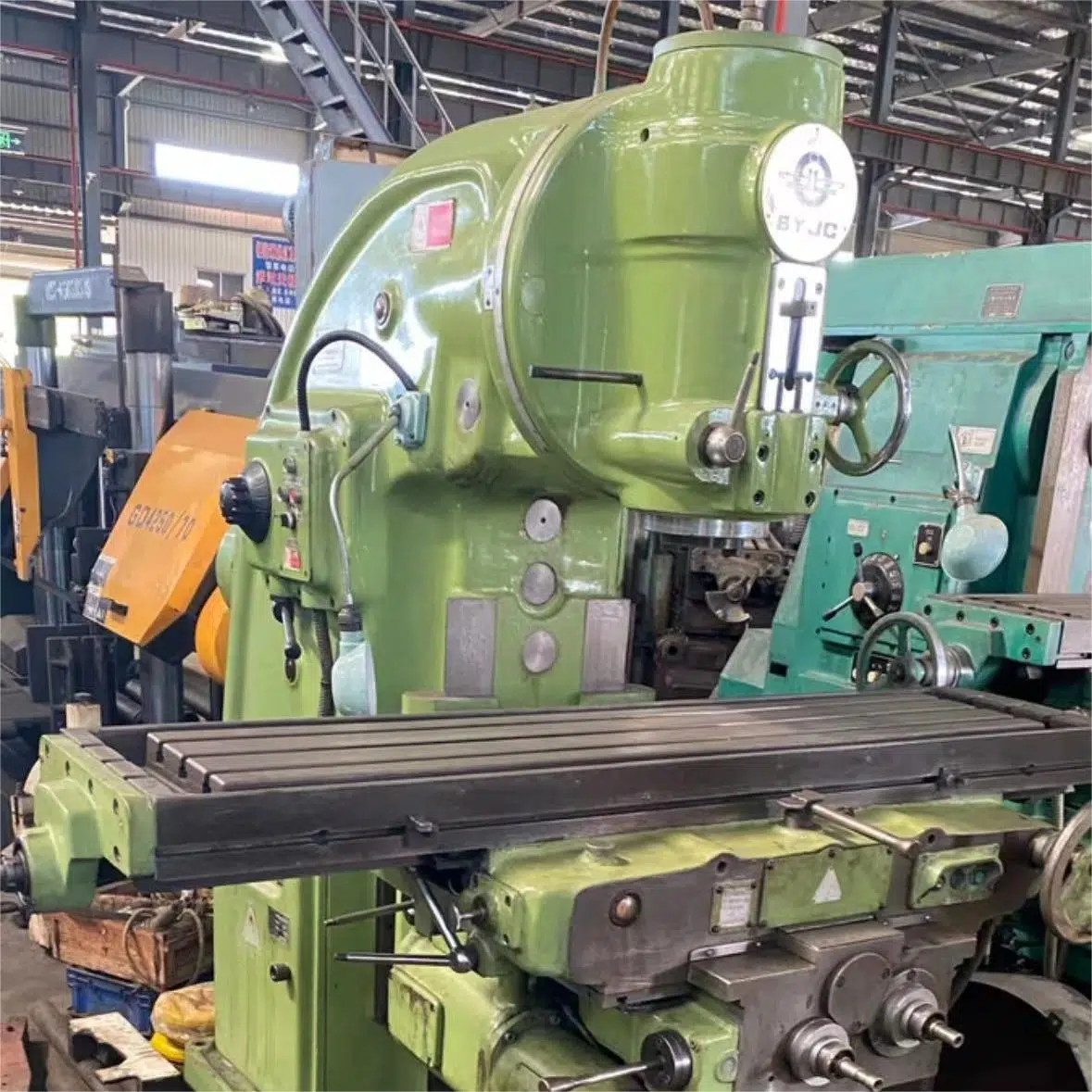 Verical High Quality Milling Machine Verical High Quality Milling Machine