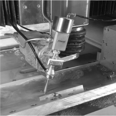 220 Water Beam Cutter