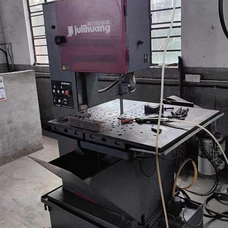 Used Tall Bandsaw G5125