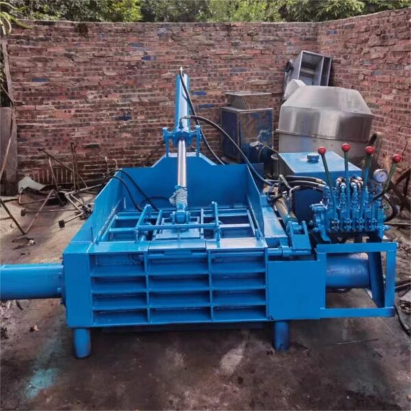 Máquina de prensado de aluminio y hierro Y81D-120