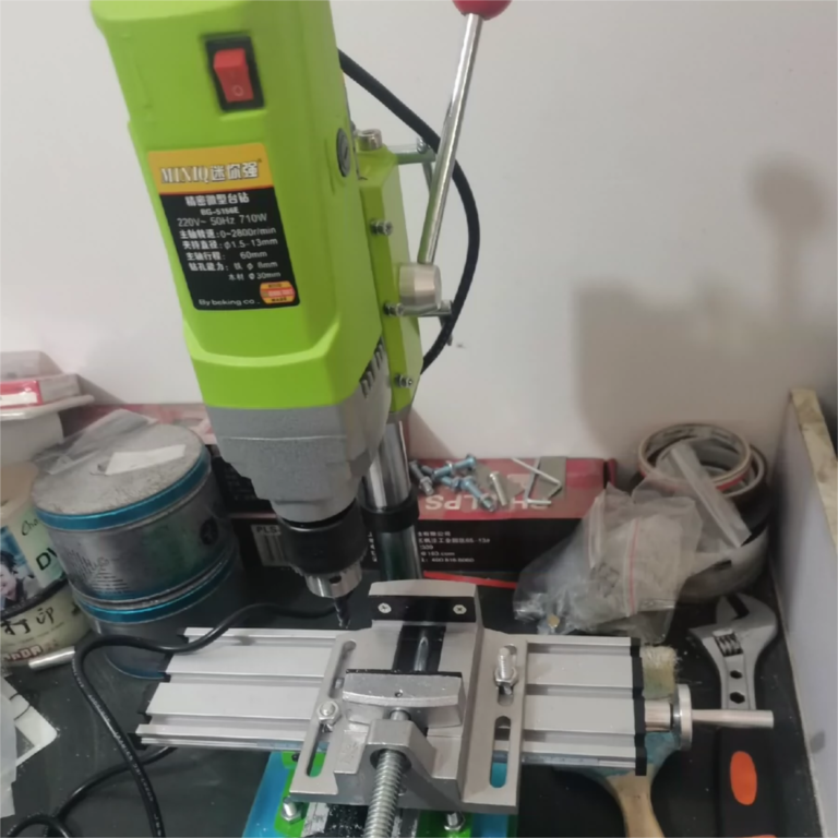 710W Drilling And Milling Samll Machine