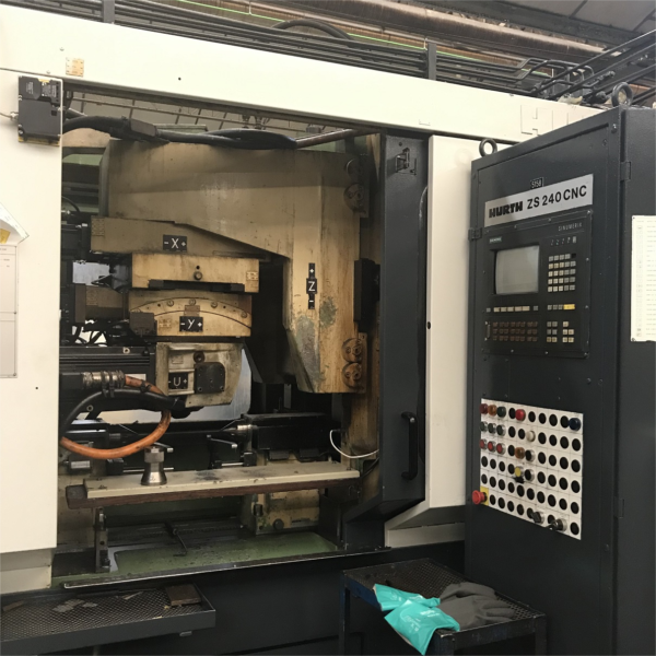 Mașină de profilare a suprafeței angrenajului ZS240