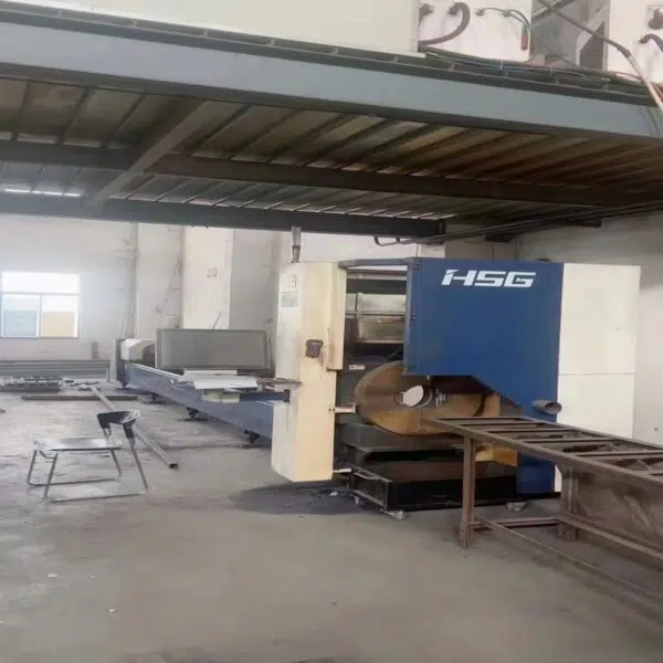 Machine de découpe laser de tubes HSG HS-R3