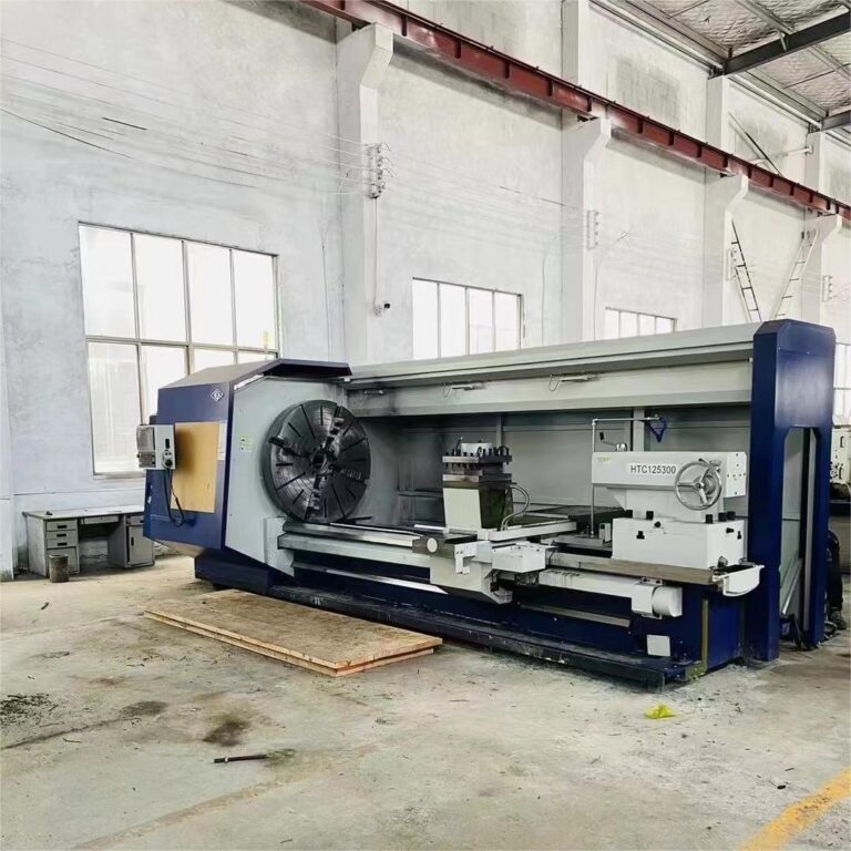 HTC125300 High-Precision CNC lathe