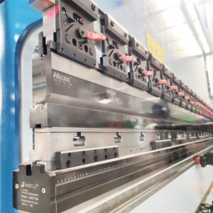 Presse plieuse HARSLE Tadem WE67K 250T3200