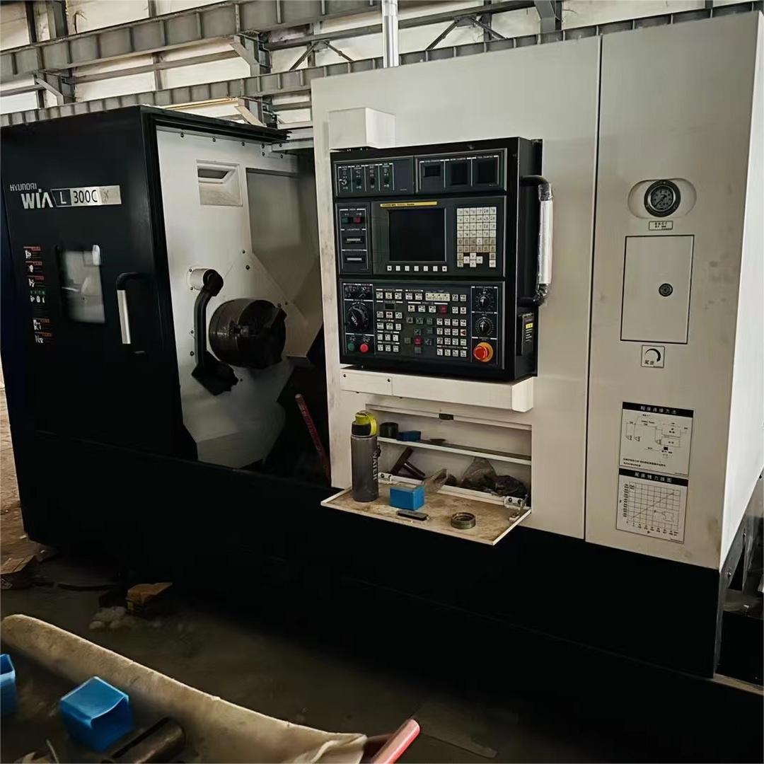 L300C CNC Lathe For Sale L300C CNC Lathe For Sale