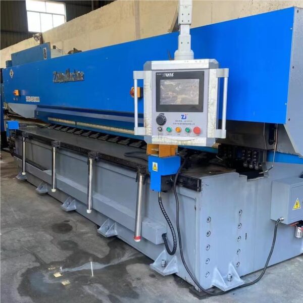 Drážkovací stroj DGS2 V-Groove