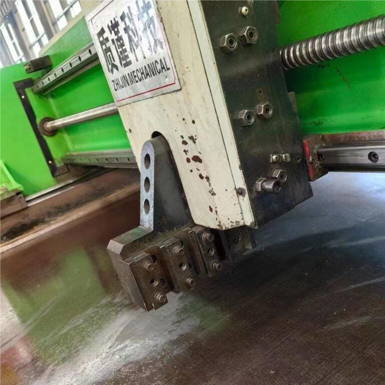 4015 V-Groove Router