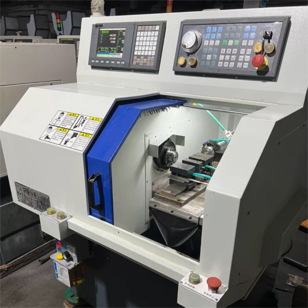 Tornio svizzero CNC T30
