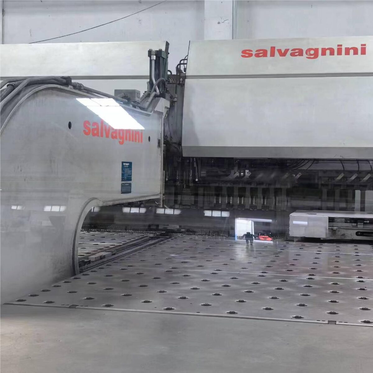 SALVAGNINI P4 2516 เครื่องดัดแผง