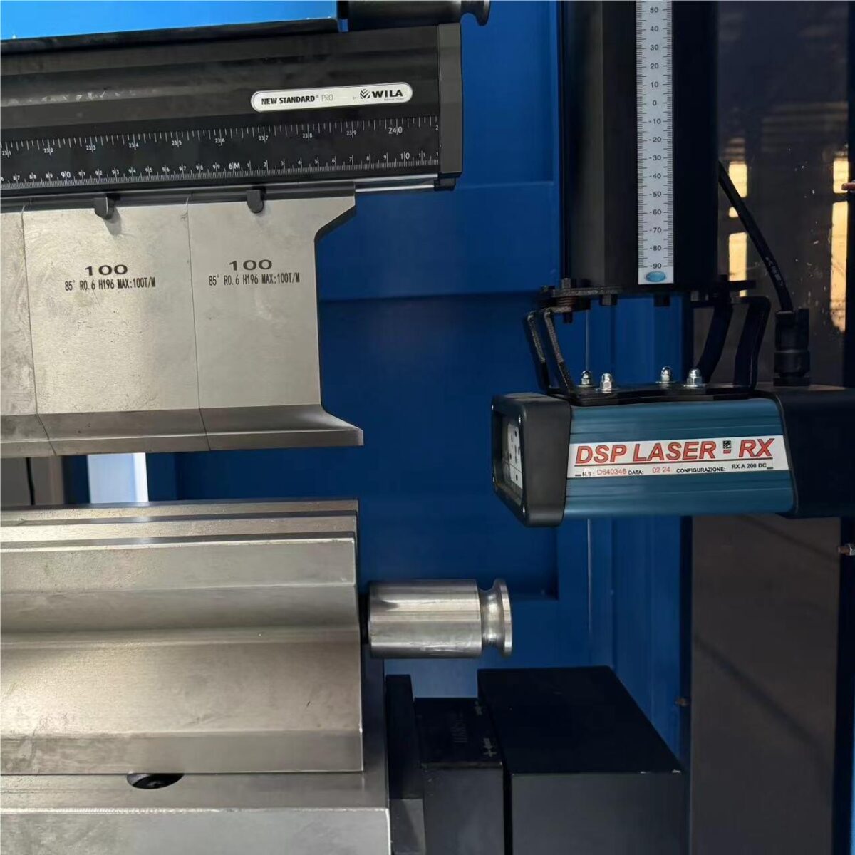 HARSLE 400T6000 Press Brake DA69T