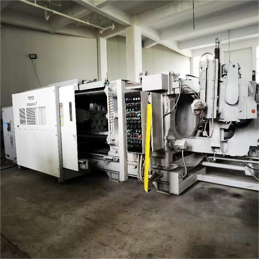 800T Die Casting Machine (1) 800T Die Casting Machine