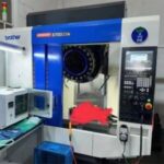 BROTHER S700EXN Bohr-Gewindebohrer-Zentrum