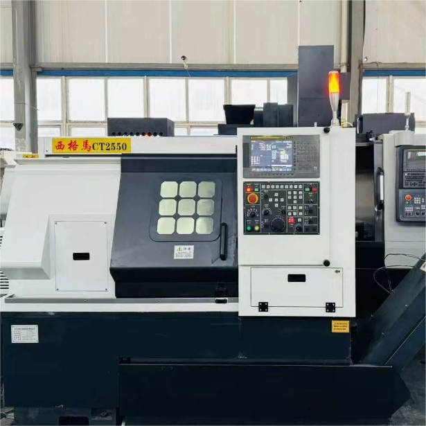 เครื่องกลึงป้อมปืน CNC CT2550