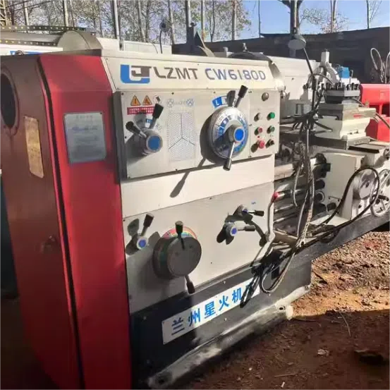 LZMT CW61800 Lathe LZMT CW61800 Lathe
