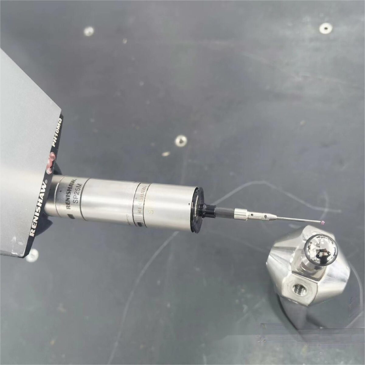 GLOBAL 527 Coordinate Measuring Machine