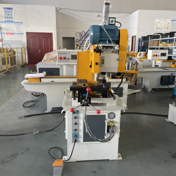 Used VIGERT MC425B Semi-Automatic Pipe Cutting Machine For Sale