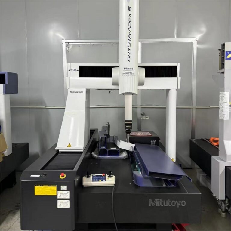 MITUTOYO 7106 Coordinate Measuring Machine