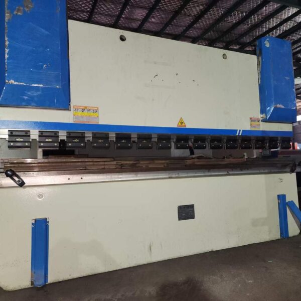 Used NC Door Press Brake 100T3200