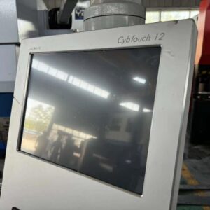 Presse plieuse de porte CNC 80T2550 d'occasion