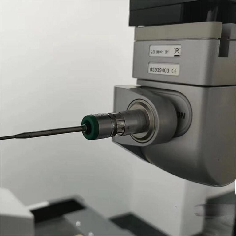 آلة قياس الإحداثيات Plus081006