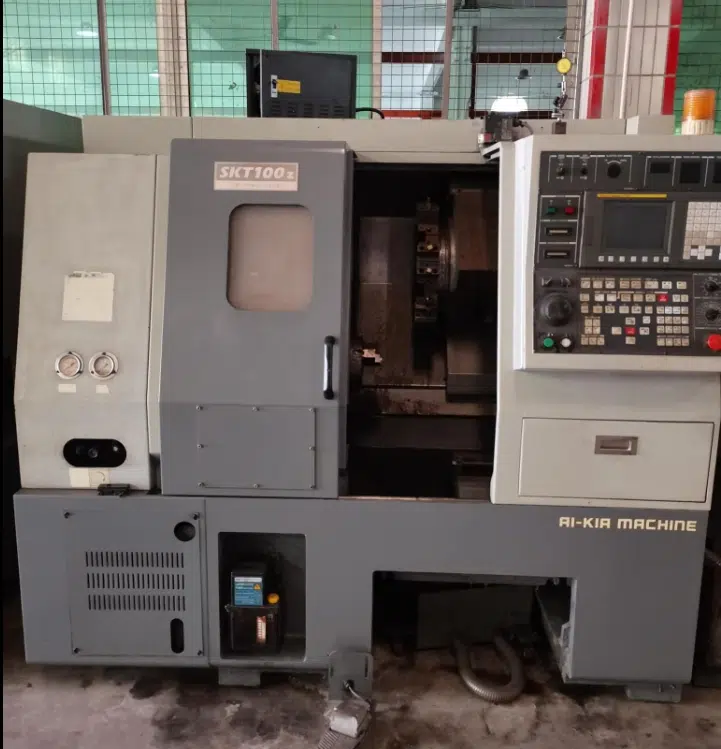 SKT100Z CNC Lathe SKT100Z CNC Lathe