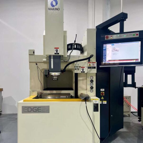 Máy cắt CNC MAKINO EDGE2 đã qua sử dụng