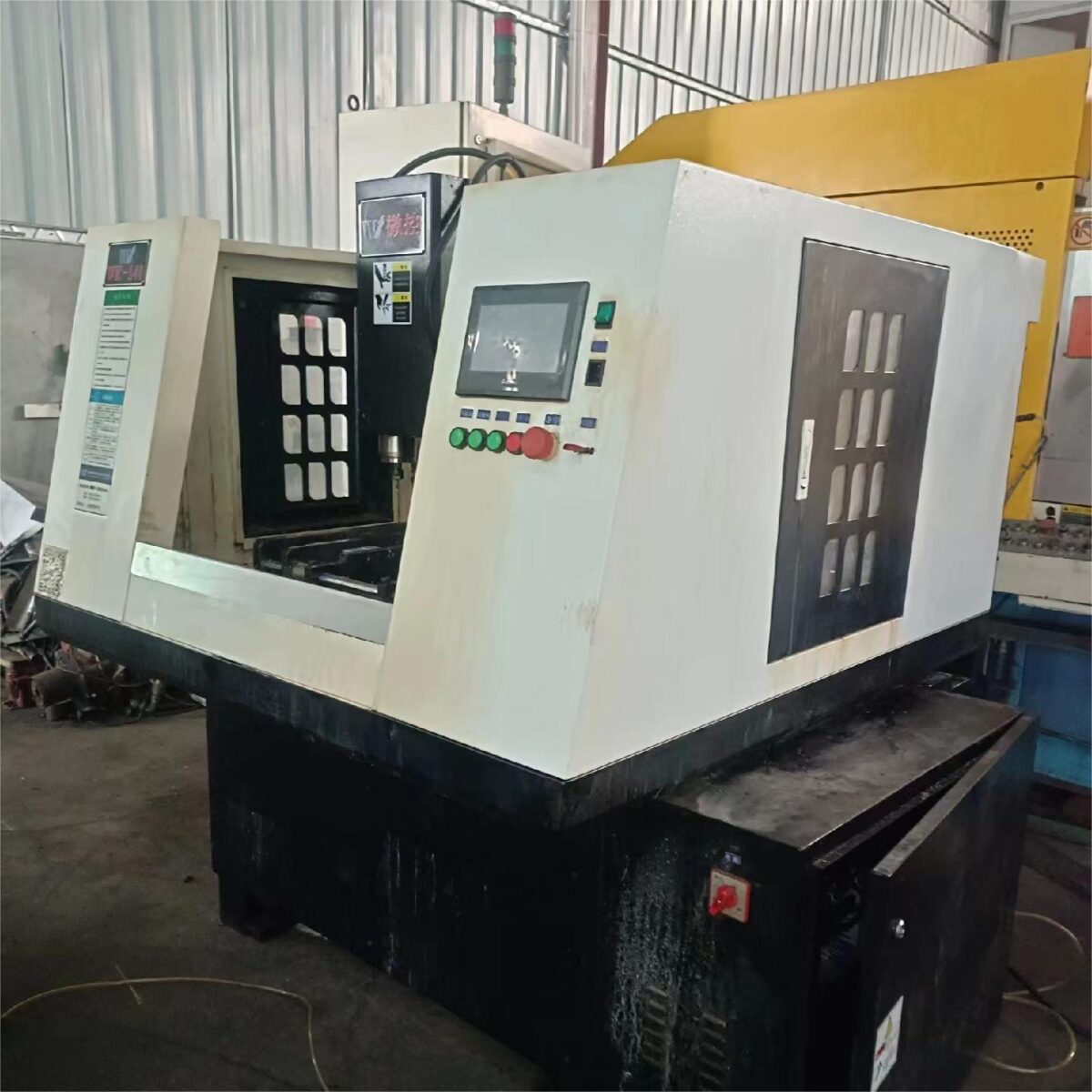 VIGERT WK-540 CNC Drill Tap Center