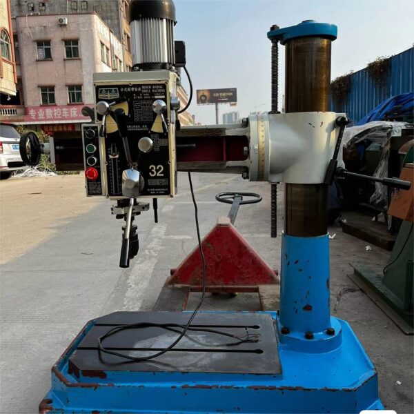 Taladro radial CNC Z3032