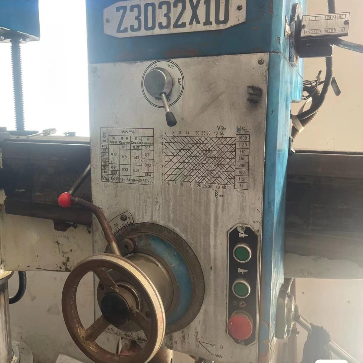Máquina de perfuração de braço radial Z3032