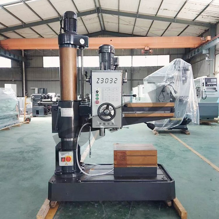 Z3032X16 Radial Drilling Machine