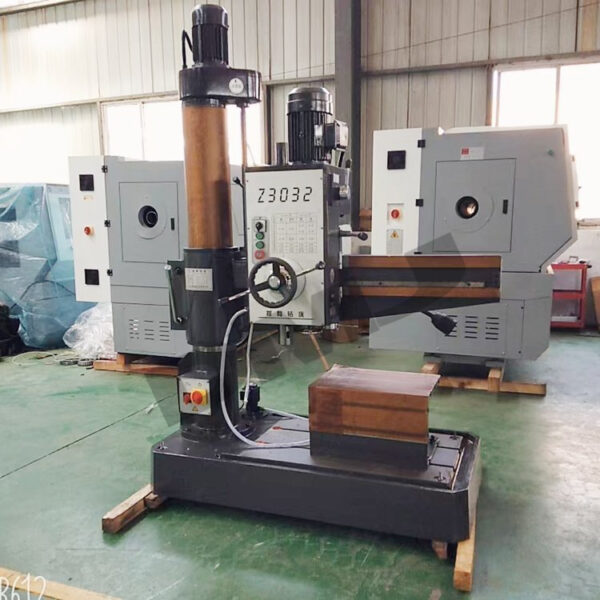 Z3032X16 Radial Drilling Machine