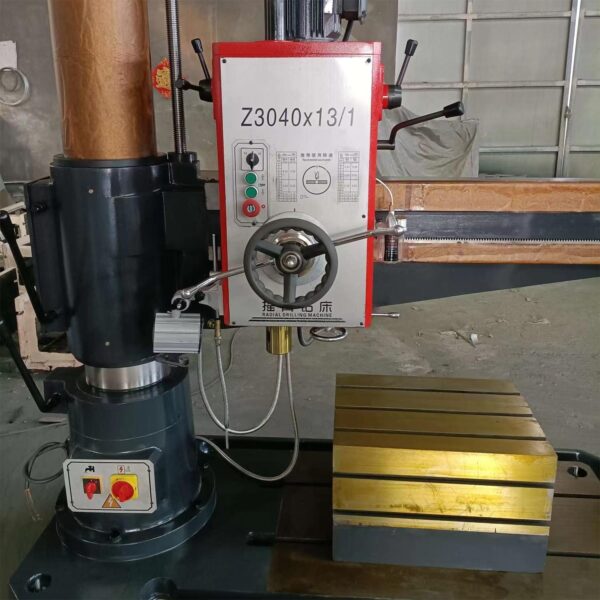 Máy khoan xuyên tâm CNC Z3040X13