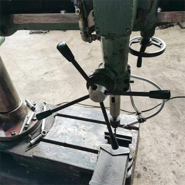 Máy khoan xuyên tâm Z31K-1J