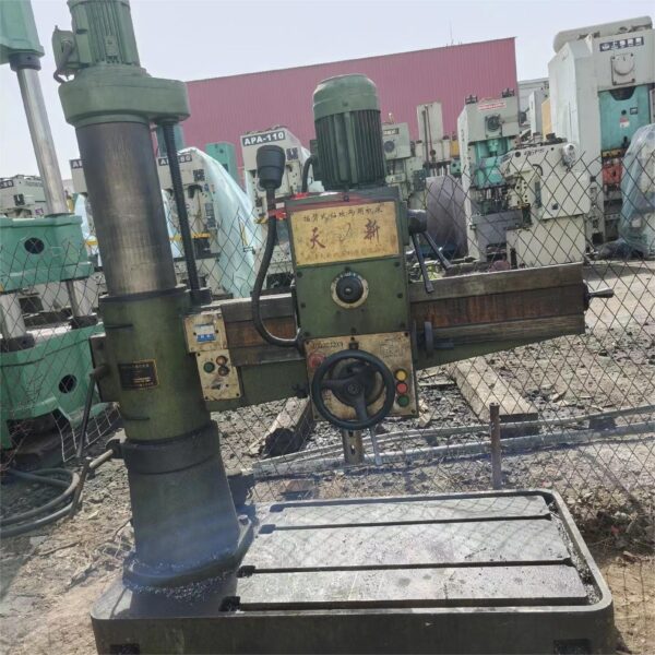 ZGQ3032 Radial Drill Machine