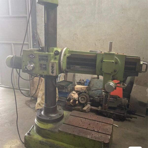 ZY3725 레이디얼 드릴 머신