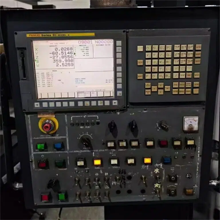 Centre d'alésage et de fraisage CNC DB130C
