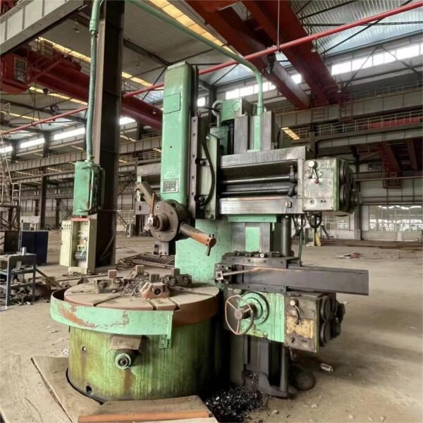 ماكينة التثقيب العمودية عالية الجودة CK51130