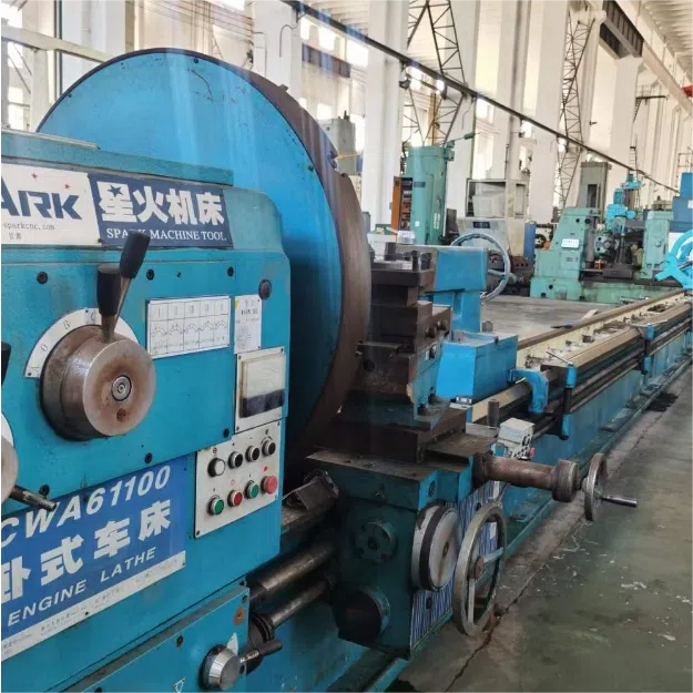 CW6110D Production Lathe CW6110D Production Lathe