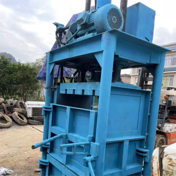 YD-30 Verital Metal Briquetting Machine