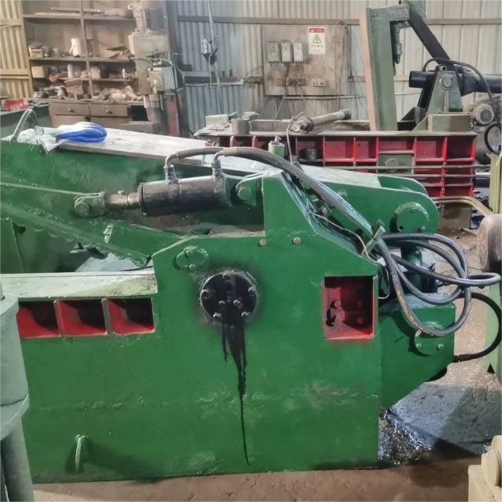 200TON Scrap Metal Shearing Apparatus