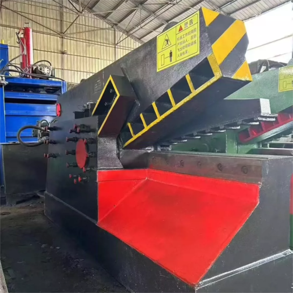 100Ton Scrap Metal Shearing Apparatus