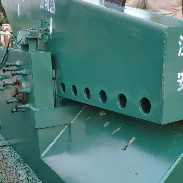 Q43-200Ton Ferrous Scrap Processing Shear