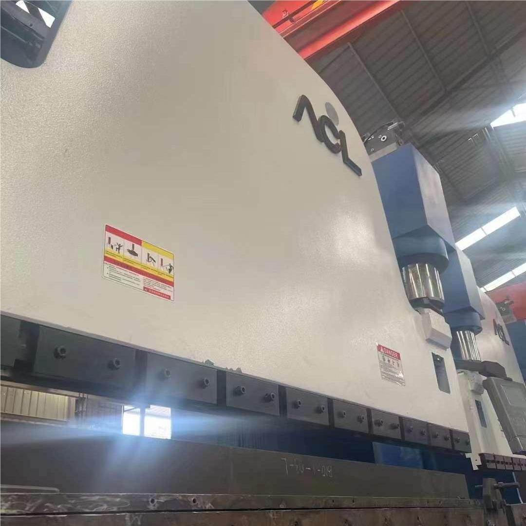 เครื่องดัดเบรก ACL 500T3200 เครื่องดัดเบรก ACL 500T3200