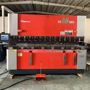 Plieuse à 2 axes AMADA RG 1003