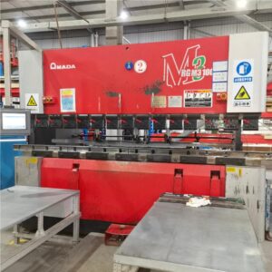 Presă de îndoit AMADA RG M3 1003