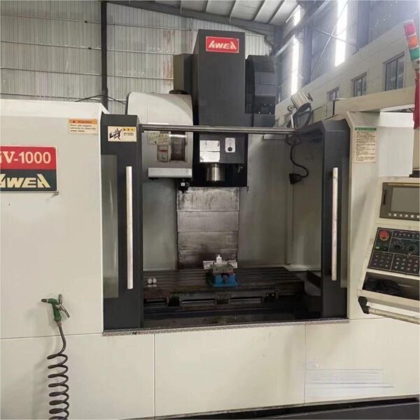 AV-1000 Vertical Machining Center