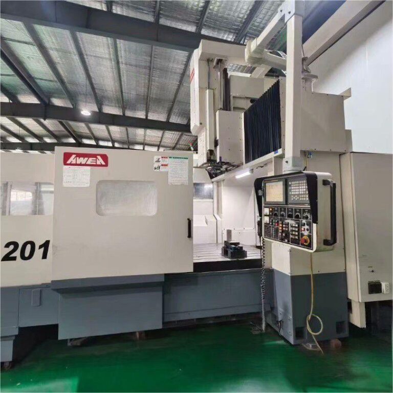 ศูนย์เครื่องจักรกลแกนทรี AWEA SP2016