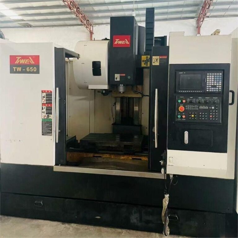 AWEA TW-650 Vertical Machining Center