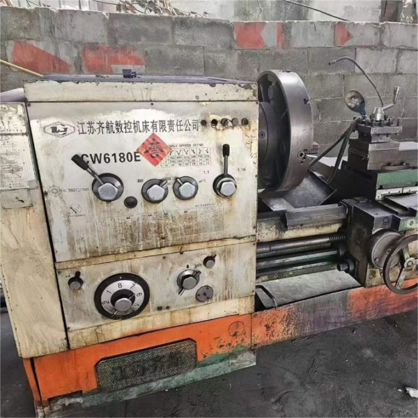CW6180E Production Lathe